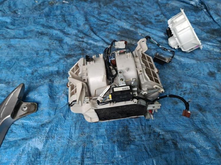 Мотор печки Хонда Легенд в Пскове 206136