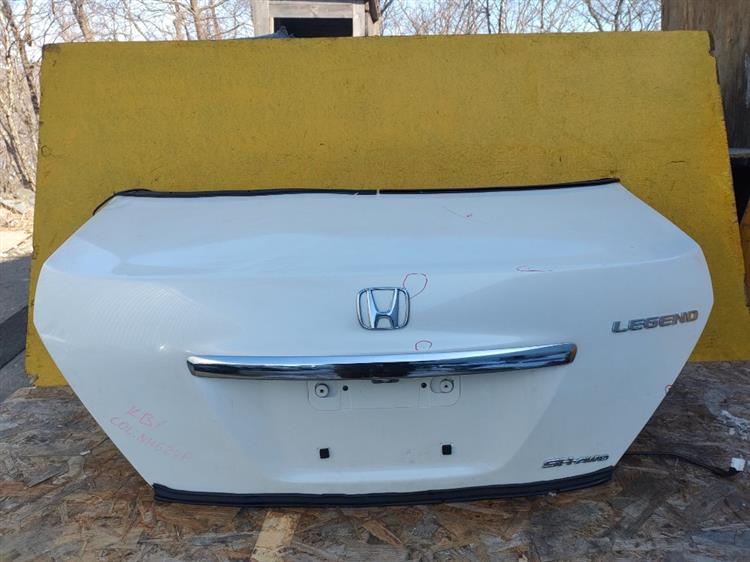 Крышка багажника Хонда Легенд в Пскове 50805