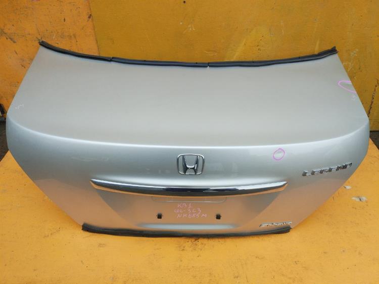 Крышка багажника Хонда Легенд в Пскове 555211